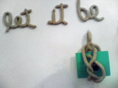 Pieza enlazada y exhibida