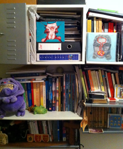 Pieza exhibida en la biblioteca